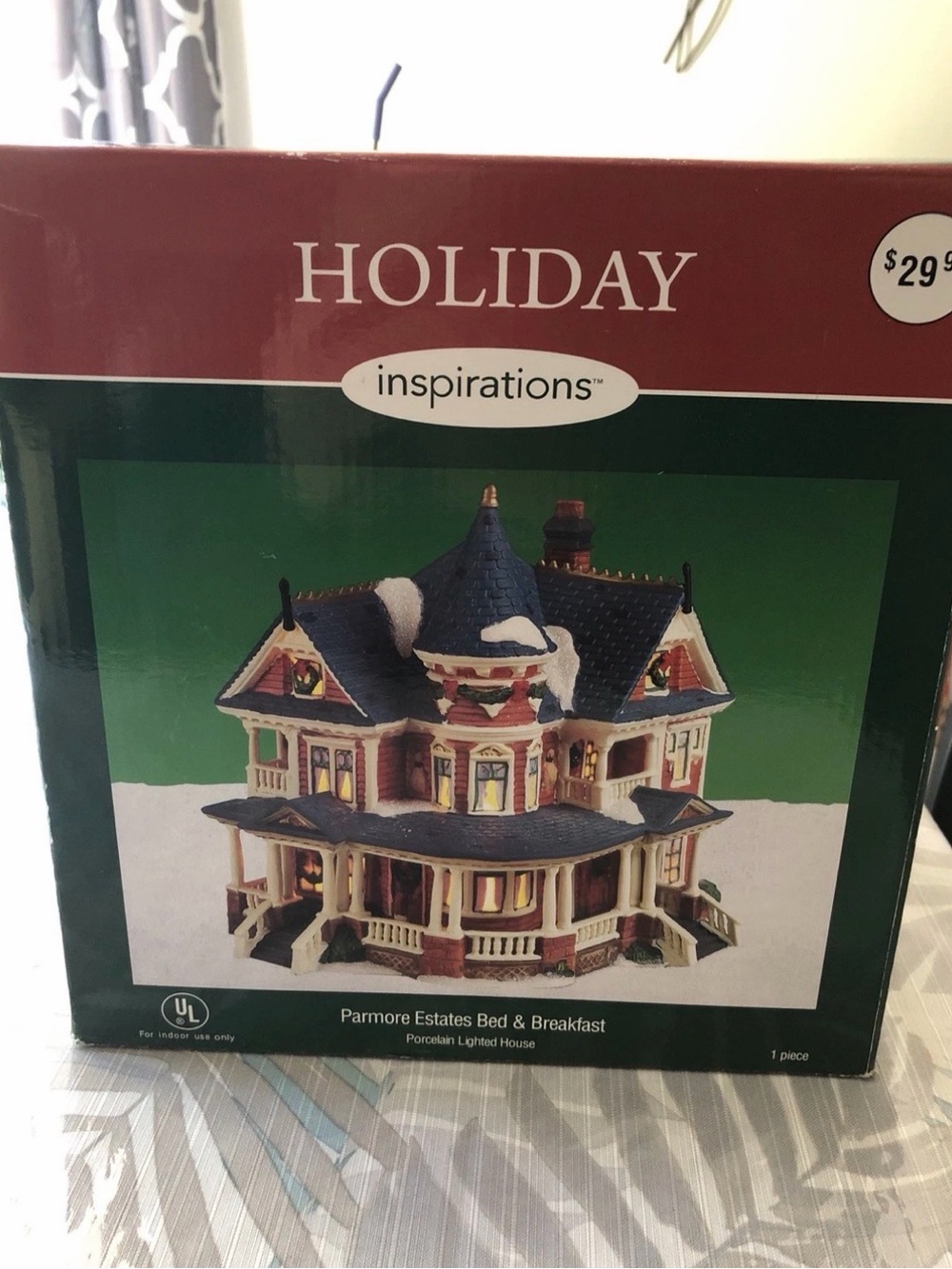 Parmore Estates Bed & Breakfast, Holiday Inspiration Lighted House In Orig Box